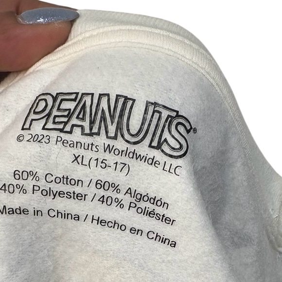Peanuts White Crewneck Sweater with Multicolor Character Print - Picture 7 of 7
